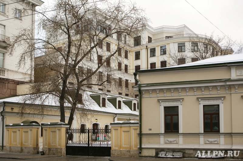 б полянка 3. 3/9. дербеневская наб 1/2. большая полянка, д. г.